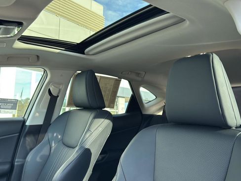 Certified 2025 Lexus NX 250 FWD w/ Towing Package (2000 Lbs) image 25