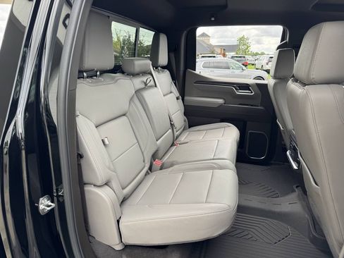 Used 2026 Chevrolet Silverado 1500 LTZ AWD/4WD image 13