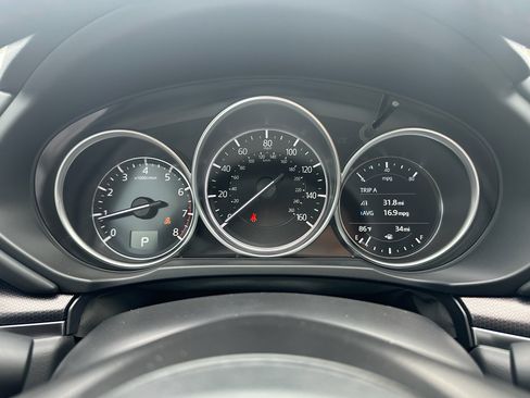 New 2025 MAZDA CX-5 Carbon Edition image 16