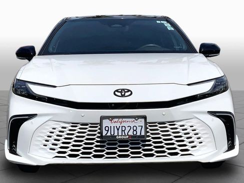 Used 2025 Toyota Camry XSE w/ Premium Plus Package FWD image 3