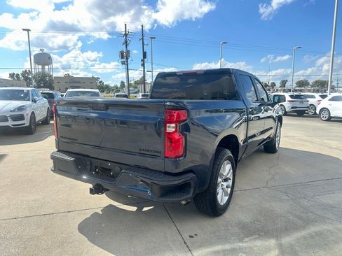 Used 2022 Chevrolet Silverado 1500 Custom w/ LPO, Dark Essentials Package image 5