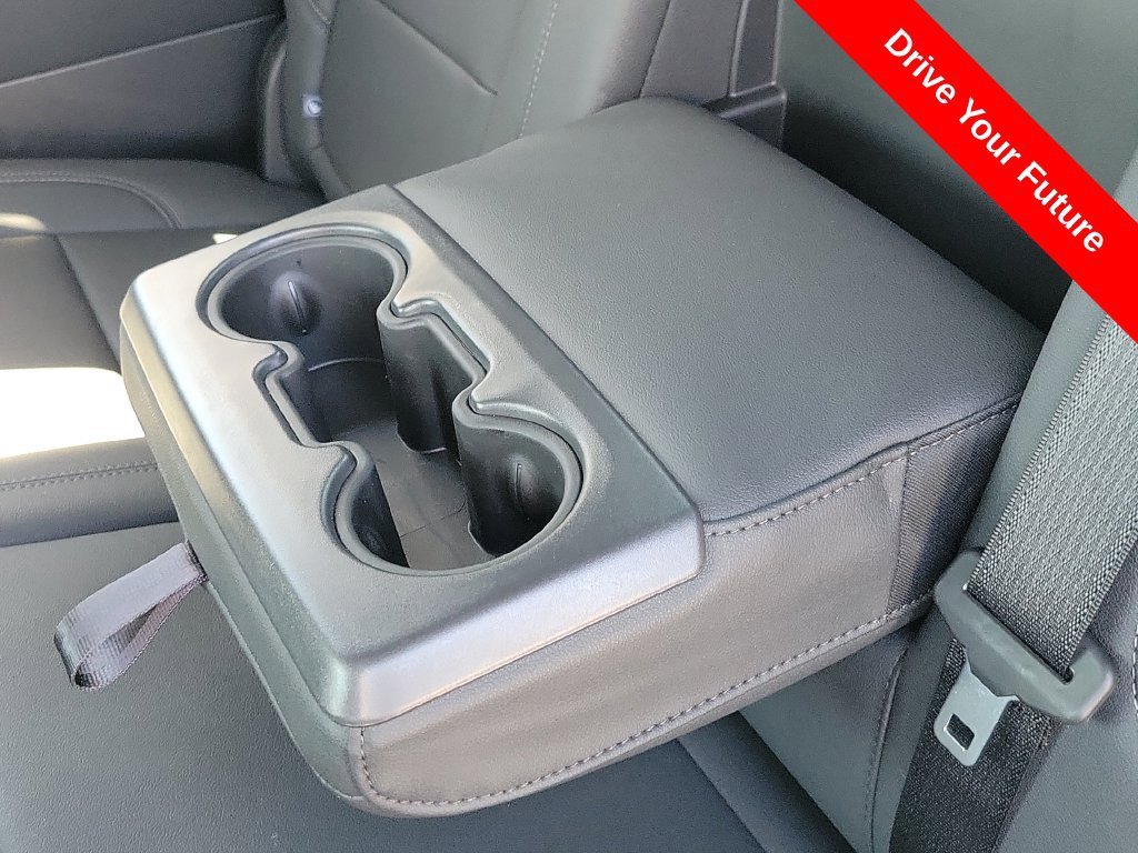 Used 2026 GMC Sierra 1500 SLT RWD image 24