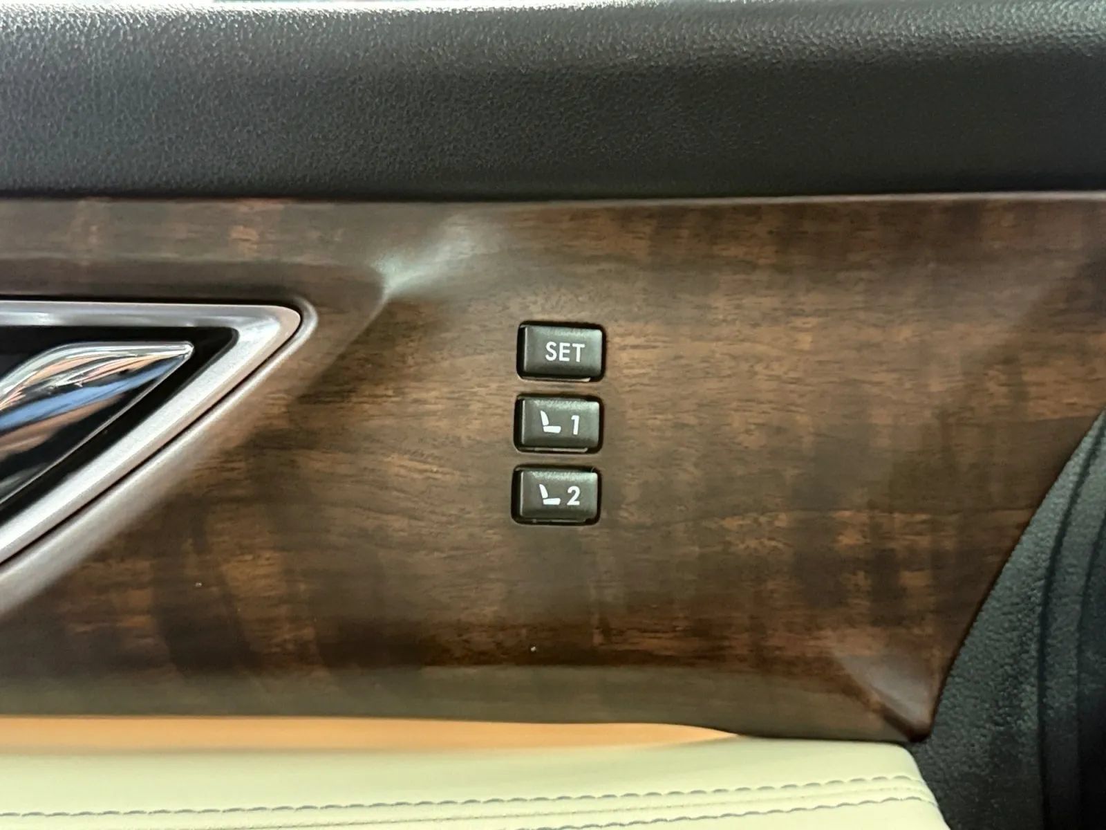 Used 2019 Subaru Ascent Touring AWD/4WD image 29