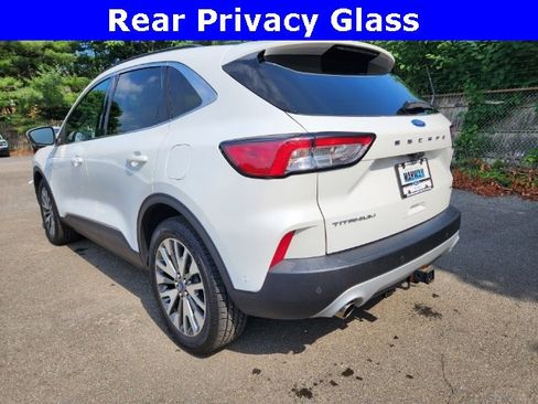 Used 2020 Ford Escape Titanium w/ Titanium Premium Package 2.0 image 5