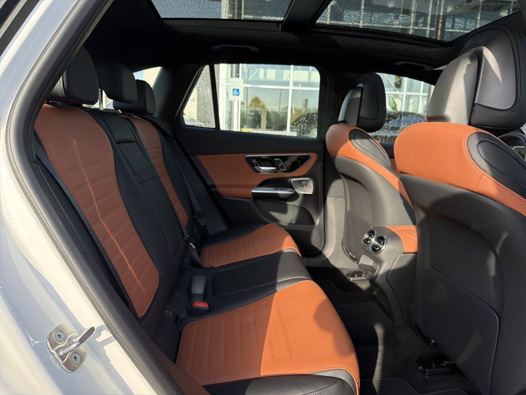 New 2026 Mercedes-Benz GLC 43 AMG 4MATIC image 16