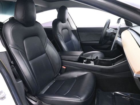 Used 2019 Tesla Model 3 Long Range image 22