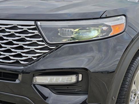 Used 2021 Ford Explorer Platinum w/ Equipment Group 601A image 5