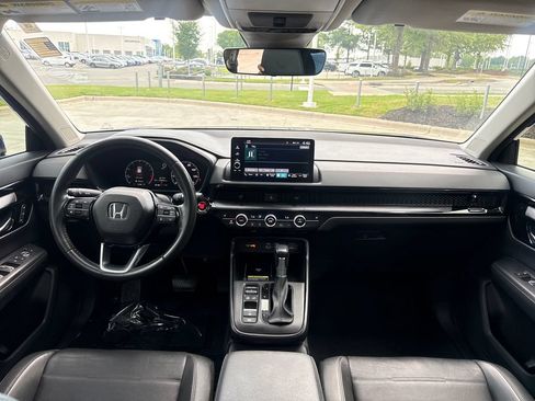 Used 2024 Honda CR-V EX-L image 16