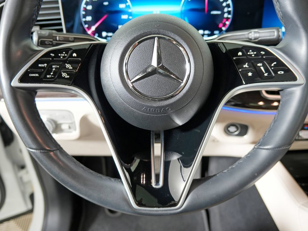 Used 2024 Mercedes-Benz GLE 450e 4MATIC image 20