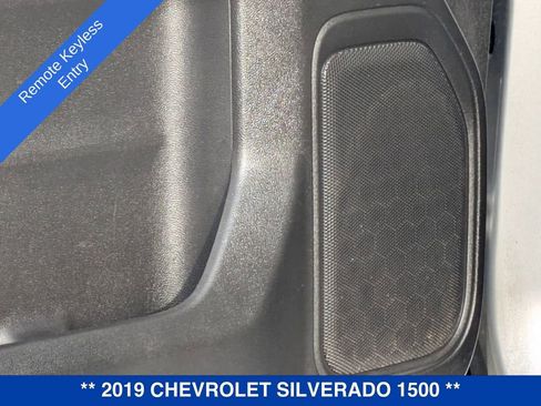 Used 2019 Chevrolet Silverado 1500 Custom Trail Boss w/ Custom Convenience Package image 17