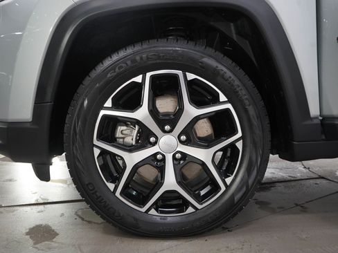 Used 2024 Jeep Compass Limited AWD/4WD image 29