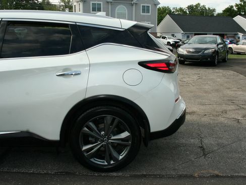 Used 2019 Nissan Murano Platinum AWD/4WD image 17