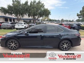 Used 2021 Toyota Camry SE FWD video 1