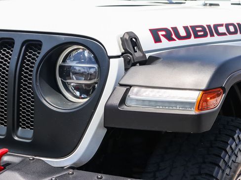 Used 2021 Jeep Wrangler Unlimited Rubicon w/ Steel Bumper Group AWD/4WD image 9