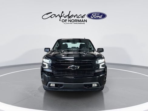 Used 2022 Chevrolet Silverado 1500 RST image 2