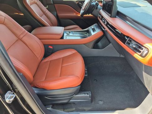 Used 2025 Lincoln Aviator Reserve w/ Jet Appearance Package AWD/4WD image 24