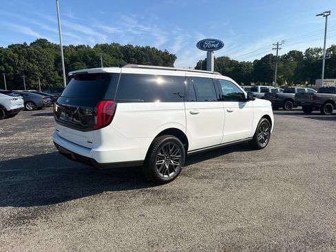 New 2027 Ford Expedition Max Platinum w/ Stealth Appearance Package AWD/4WD image 3