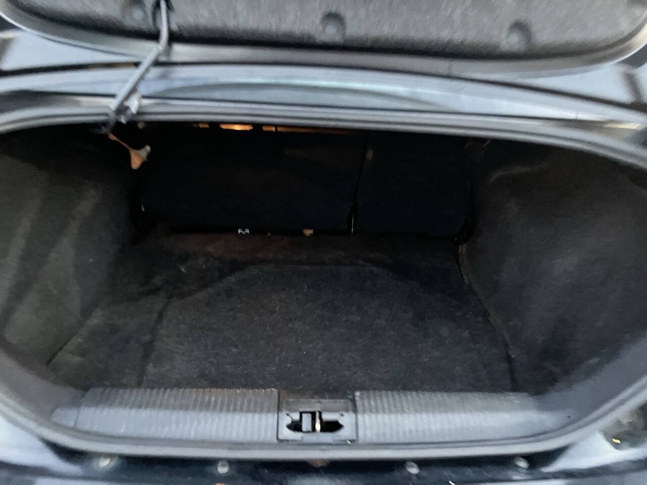 Used 2010 Ford Focus SE FWD image 34