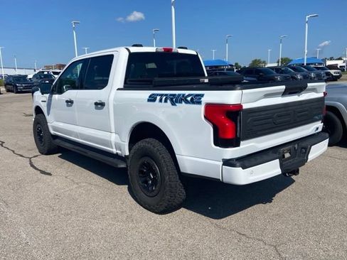 Used 2023 Ford F150 Lightning XLT AWD/4WD image 4