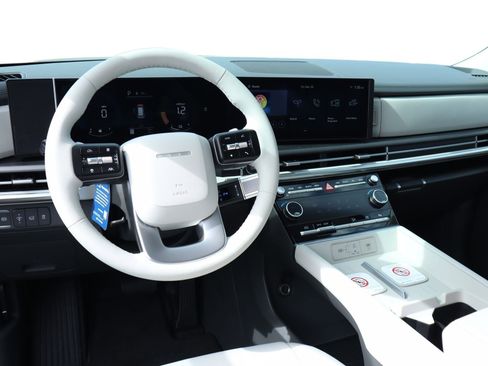 New 2026 Hyundai Santa Fe SE FWD image 10