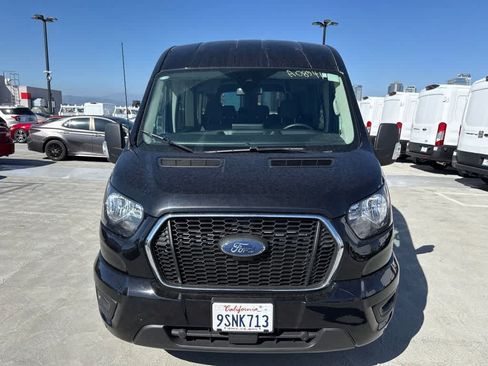 Used 2025 Ford Transit 350 XLT RWD image 8