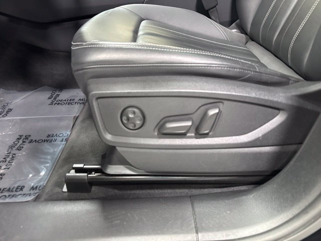 Used 2023 Audi Q5 2.0T Premium w/ Convenience Package AWD/4WD image 6