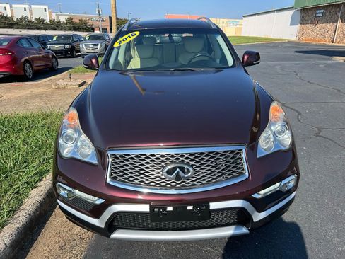 Used 2016 INFINITI QX50 Sport Utility 4D w/ Premium Package image 2