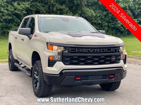 Used 2026 Chevrolet Silverado 1500 Custom Trail Boss AWD/4WD image 1