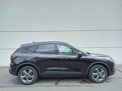 Used 2025 Ford Escape ST-Line AWD/4WD image 3