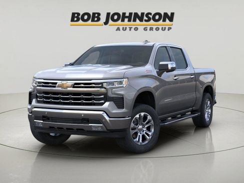 New 2026 Chevrolet Silverado 1500 LTZ w/ LTZ Premium Package AWD/4WD image 12