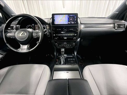 Used 2023 Lexus GX 460 w/ Black Line Special Edition image 17