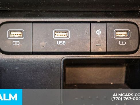 Used 2022 Kia Sorento SX w/ Panoramic Sunroof Package image 43