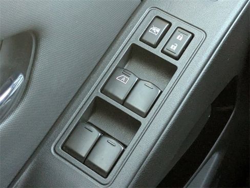 Used 2022 Nissan Frontier PRO-4X w/ Pro-4X Premium Package image 24