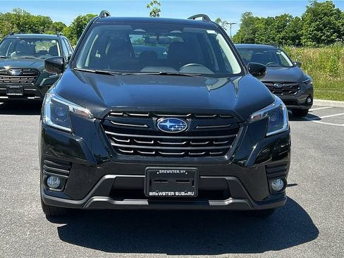 Certified 2023 Subaru Forester Premium AWD/4WD image 2