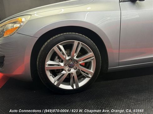 Used 2011 Volvo S60 T6 image 34