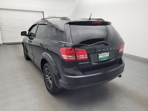 Used 2017 Dodge Journey SE w/ Flexible Seating Group FWD image 5