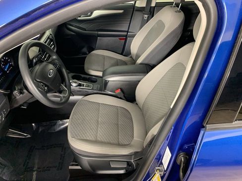 Used 2022 Ford Escape SE image 26