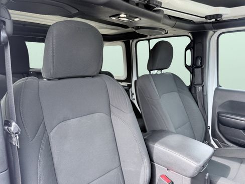 Used 2021 Jeep Wrangler Unlimited Sport image 48
