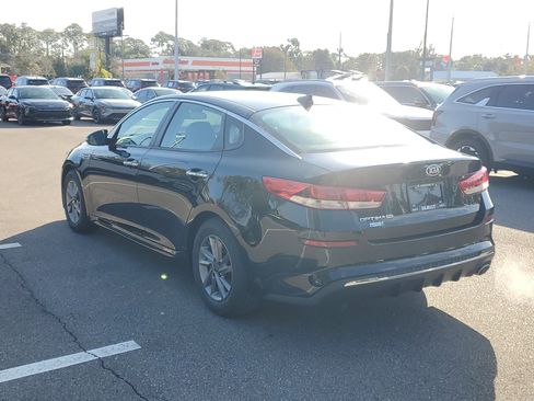 Certified 2020 Kia Optima LX image 4