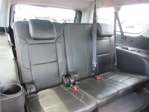 Used 2019 GMC Yukon XL Denali w/ Open Road Package AWD/4WD image 28