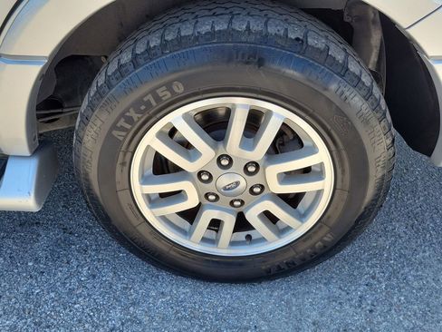 Used 2012 Ford Expedition Limited image 8