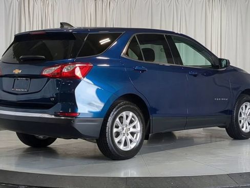 Used 2020 Chevrolet Equinox LT w/ Driver Convenience Package FWD image 10