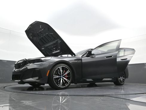 Used 2024 BMW i5 M60 w/ Executive Package AWD/4WD image 41