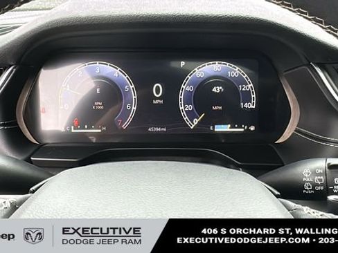 Used 2024 Jeep Grand Cherokee Altitude image 15