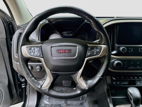 Used 2022 GMC Canyon Denali w/ Denali Black Edition Package AWD/4WD image 13