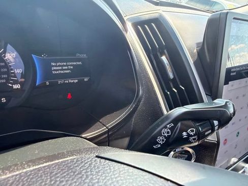 Used 2024 Ford Edge SEL w/ Convenience Package AWD/4WD image 16