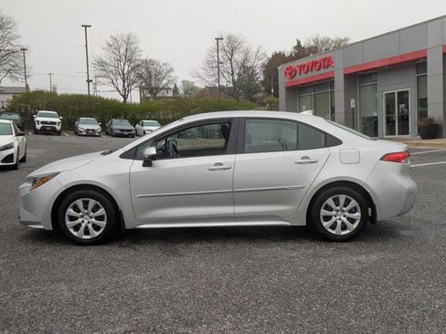Used 2024 Toyota Corolla LE image 10