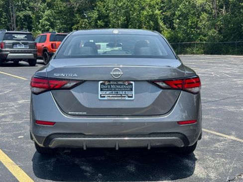 Used 2025 Nissan Sentra SV w/ Trunk Package FWD image 6