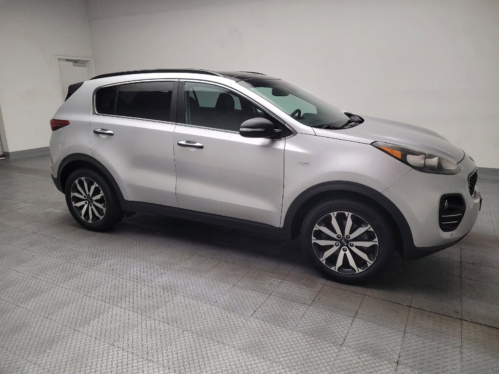 Used 2019 Kia Sportage EX w/ Option Group 040 AWD/4WD image 11