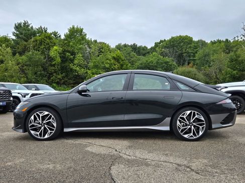 Used 2023 Hyundai Ioniq 6 SEL AWD/4WD image 2